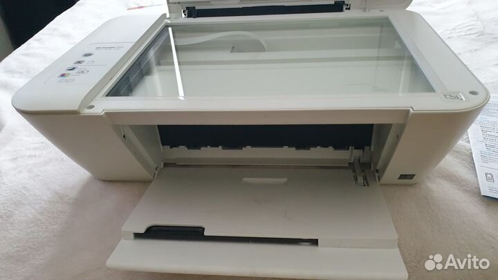 Мфу HP1510Deskjet с новый цветной картриджом