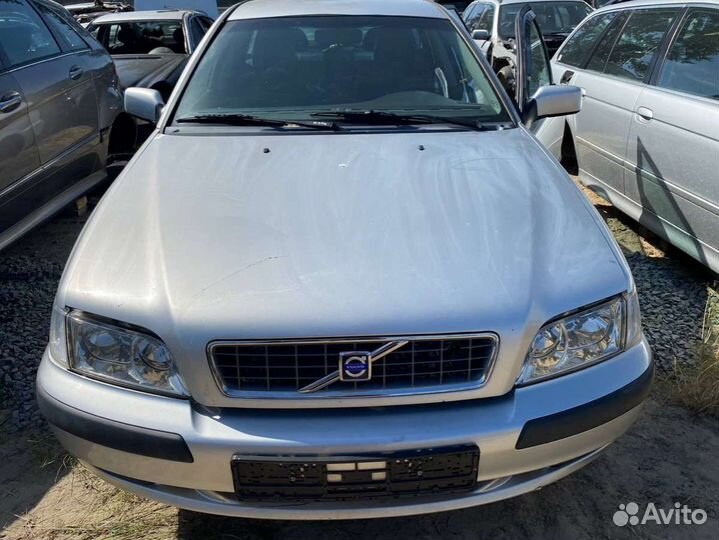 Салон (комплект сидений) Volvo V40 1