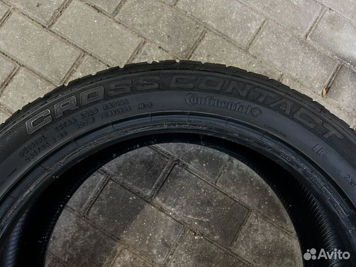 Continental CrossContact UHP 245/45 R20 103W