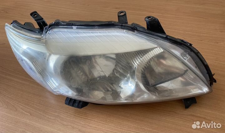 Фара правая передняя toyota corolla e140,e150