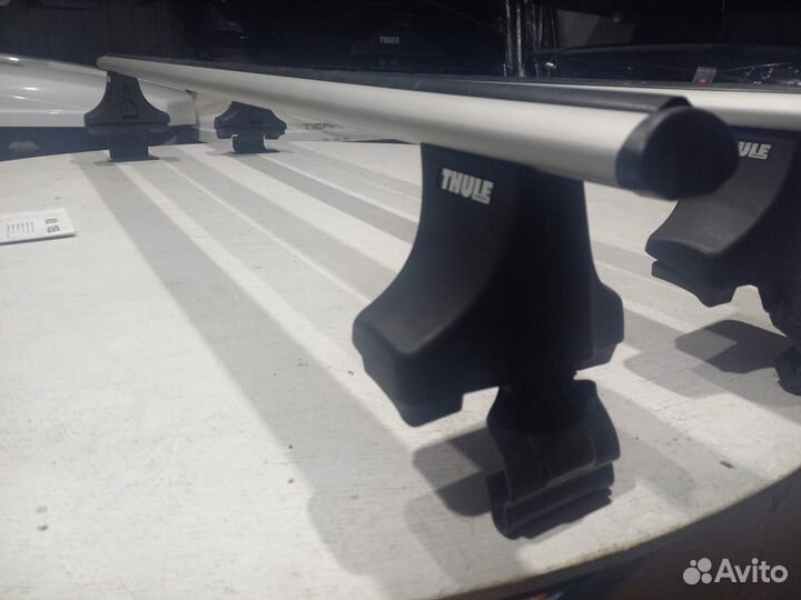 Багажник на крышу Thule skoda Favorit Felicia