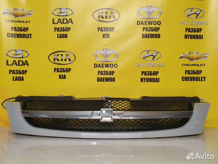 Решетка радиатора Chevrolet lacetti