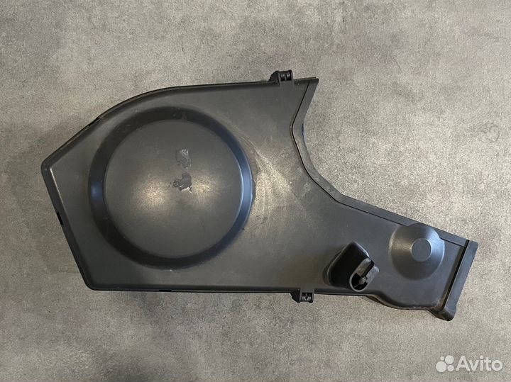 Кожух (крышка) ремня грм Audi a6 c4 2,6