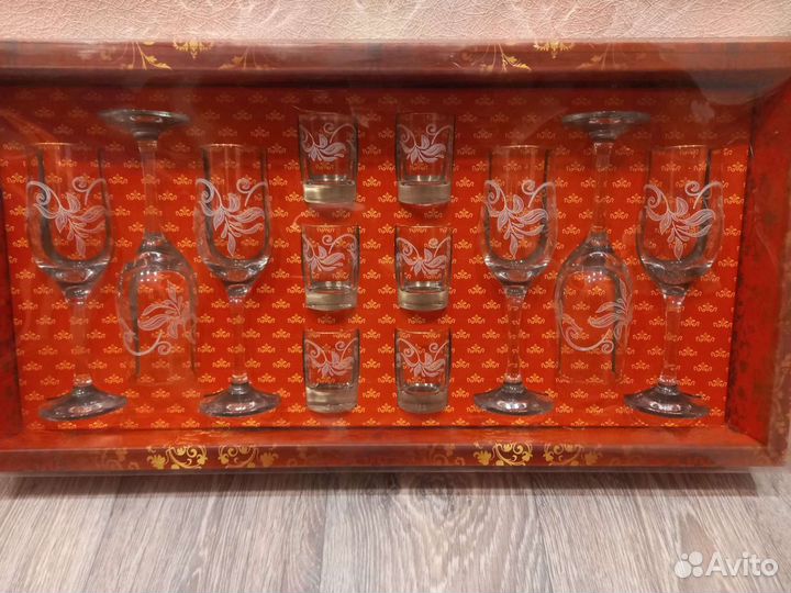 Набор бокалы и рюмки новый