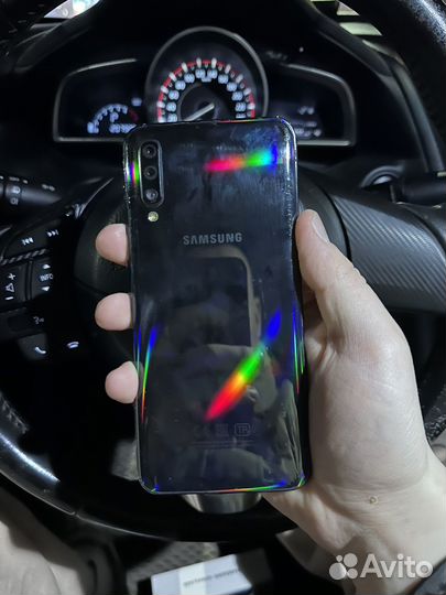 Samsung Galaxy A50, 4/64 ГБ