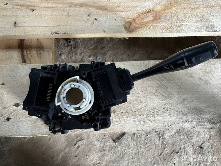 Подрулевой переключатель Mitsubishi Galant