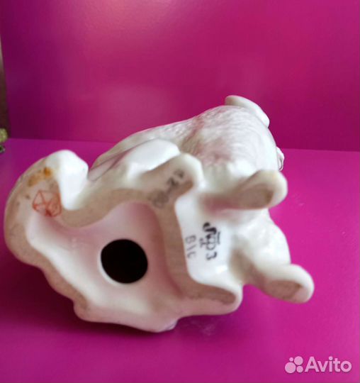 Статуэтка фарфор Белый пудель лфз СССР