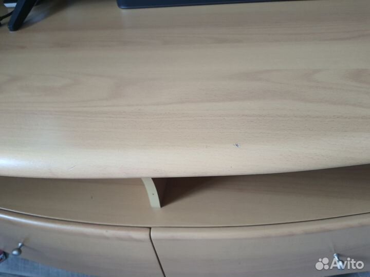 Тумба под телевизор