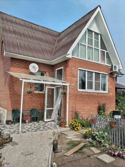 Дом 163 м² на участке 15 сот.