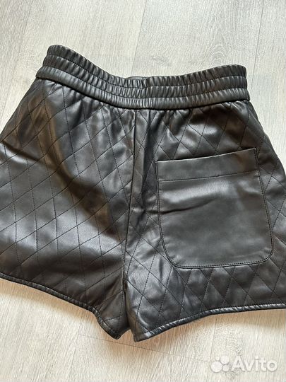 Шорты женские кожаные