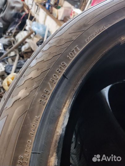 Yokohama IceGuard Stud IG65 255/50 R19