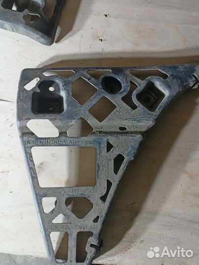 Крепление переднего бампера Форд Транзит 2006-2014