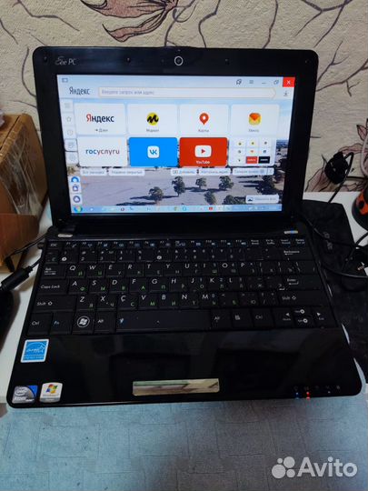 Нетбук Asus eee pc 1005P