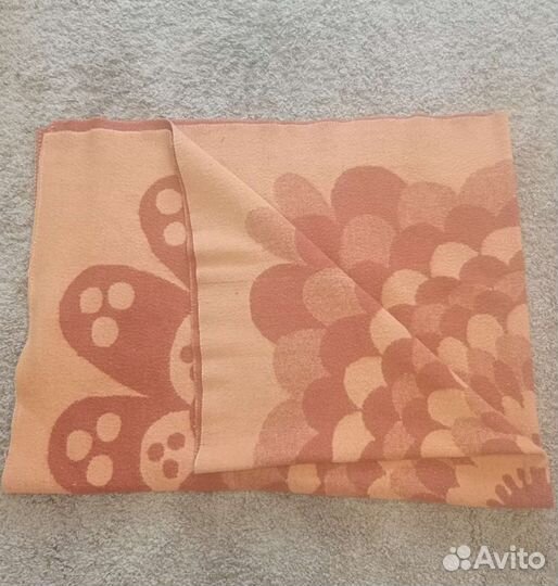 Одеяло шерстяное