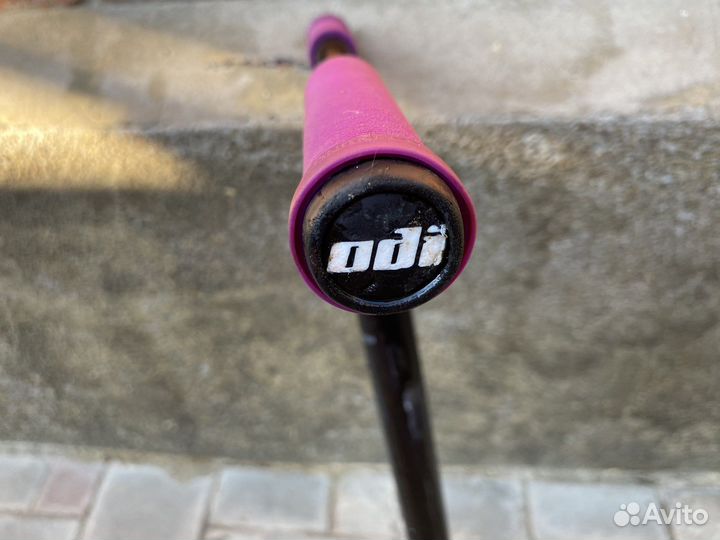 Самокат трюковой