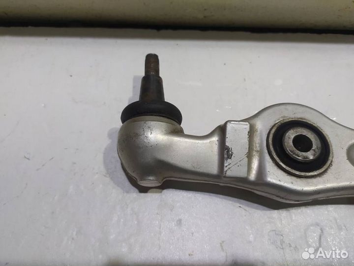 Рычаг передний правый нижний поперечный 32730034