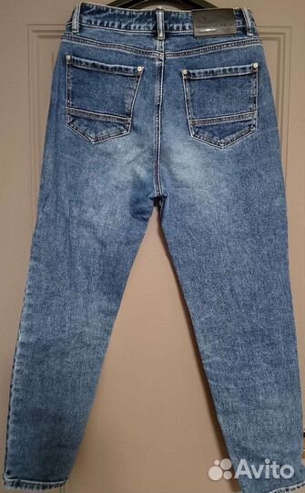 Джинсы женские