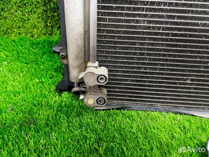 Радиатор основной Volkswagen Passat 3C2 BVY 2006