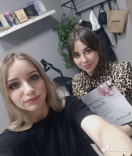 Инструктор по Маникюру и Педикюру
