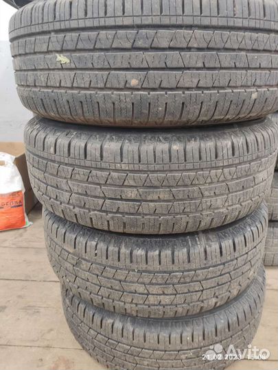 R16 Continental CrossContact UHP E 215/65, PCD 5x114.3 DIA 66.1
