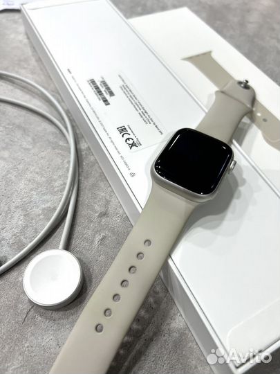 Apple Watch 7 41mm Starlight Б/У