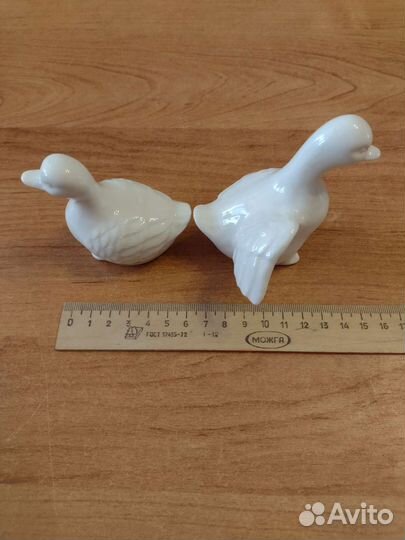 Статуэтки гусей (перечница и солонка)