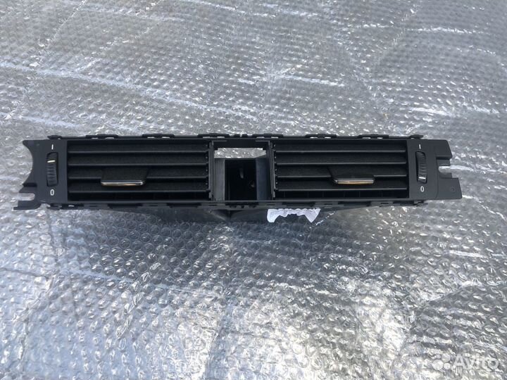 Дефлектор центральный BMW 3 E92N 328xi N51