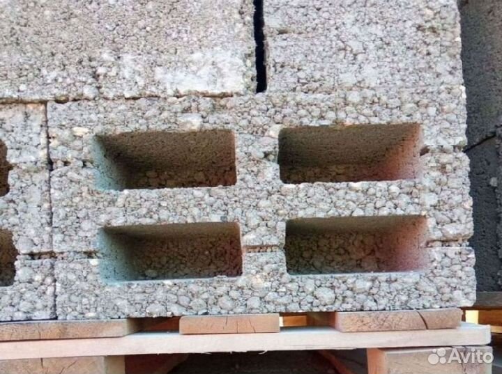 Блоки керамзитобетонные 12