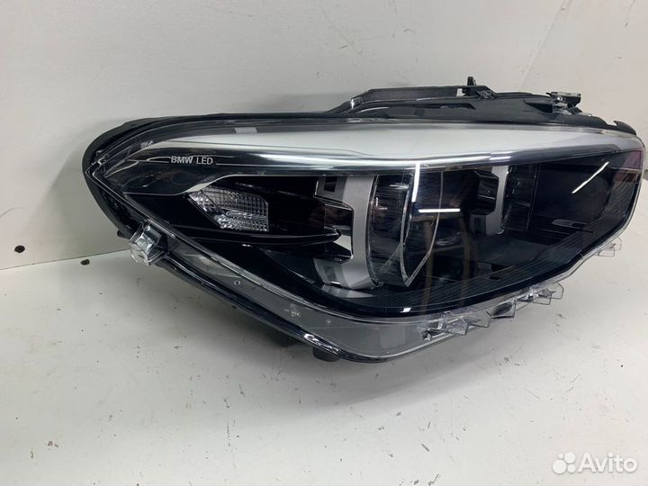 Фара BMW 1 серии F20 Рест (правая) чёрная маска