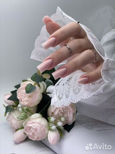 Маникюр,наращивание,укрепление ногтей