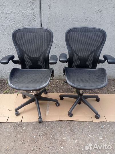 Эргономичное кресло Aeron Classic Размер С