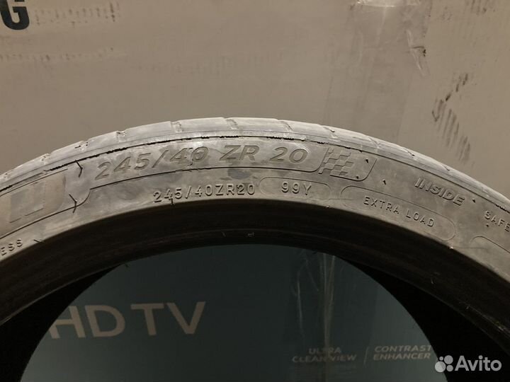 Michelin Pilot Sport 4 245/40 R20