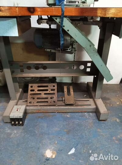 Оверлок пятиниточный