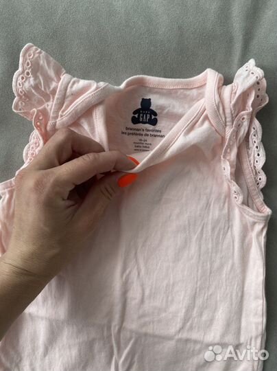 Пакет одежды на девочку 1-1,5 годика