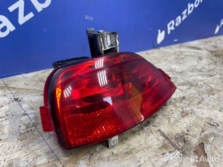 Фонарь противотуманный задний правый Renault