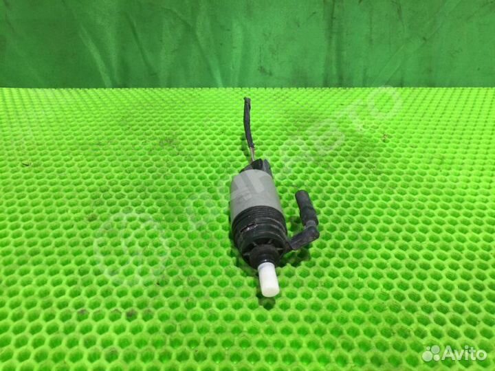 Моторчик омывателя лобового стекла Bmw 5 E60