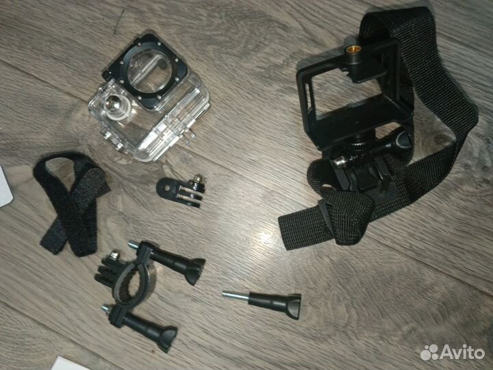 Экшен камера Digma 240