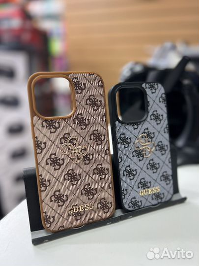 Чехол Guess на iPhone