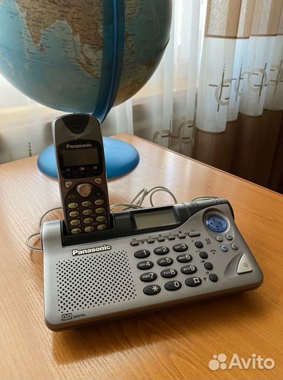 Радиотелефон panasonic
