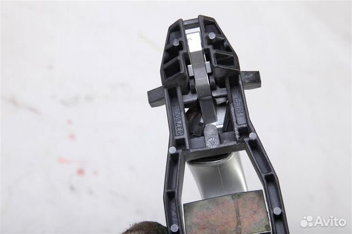 Ручка двери передней наружная левая Mercedes-Benz