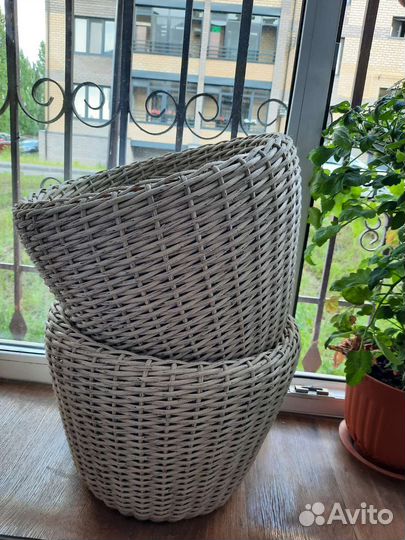 Кашпо из ротанга