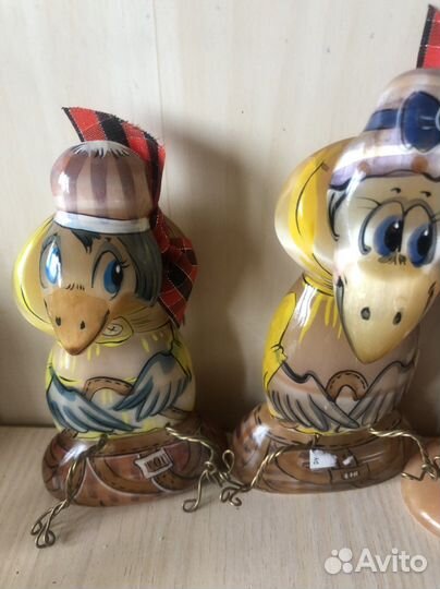 Статуэтки из камня селенит