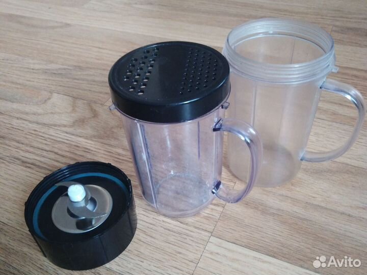 Кружка-стакан, сменное лезвие в корпусе