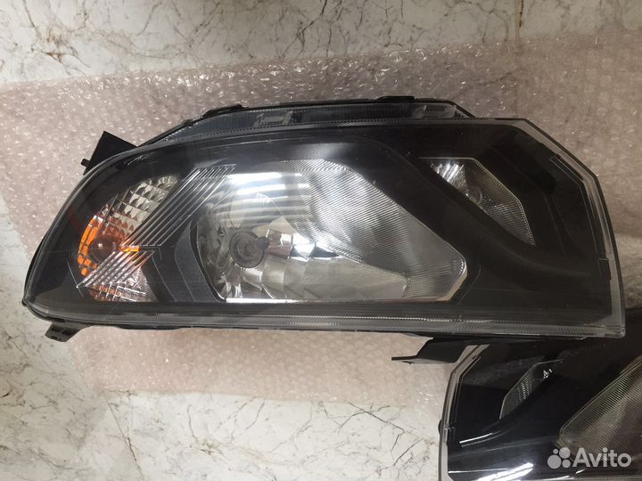 Блок-фара LADA Granta левая и правая