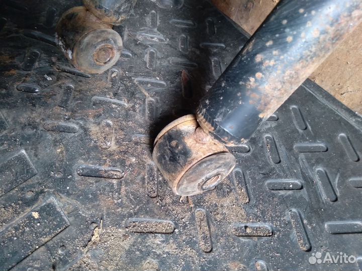 Стойка задняя mitsubishi asx