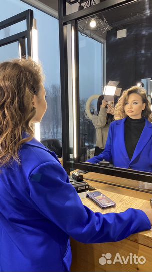 Макияж и локоны в 4 руки