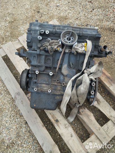 Двигатель нисан Альмера n16 QG 15