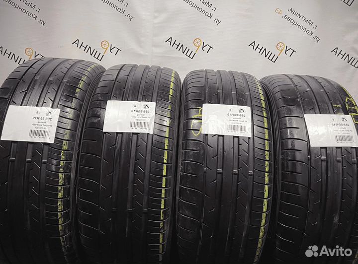 Dunlop SP Sport Maxx 050+ 255/55 R19 94Y