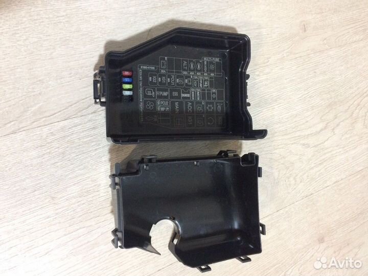 Корпус блока предохранителей в сборе Рио 3 Солярис