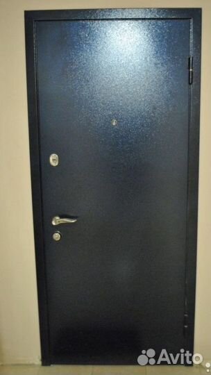 Входная дверь